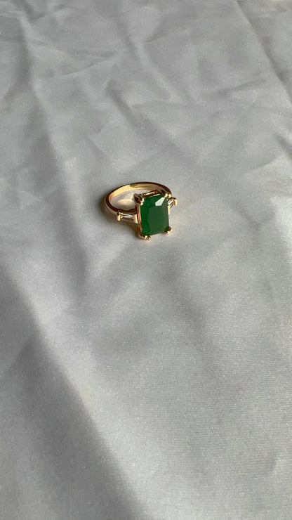 vintage stone ring