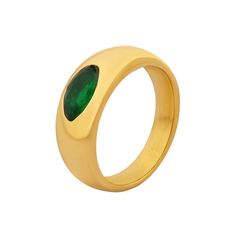 green stone ring - ZinniaStore