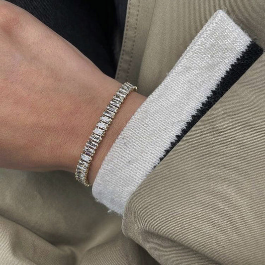 tennis bracelet