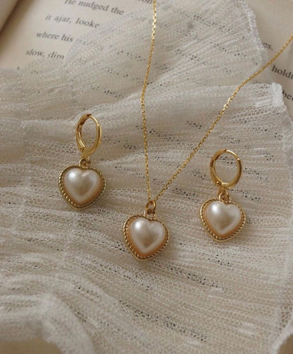 chubby heart necklace and earrings set