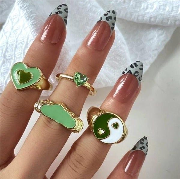 crystal green ring set