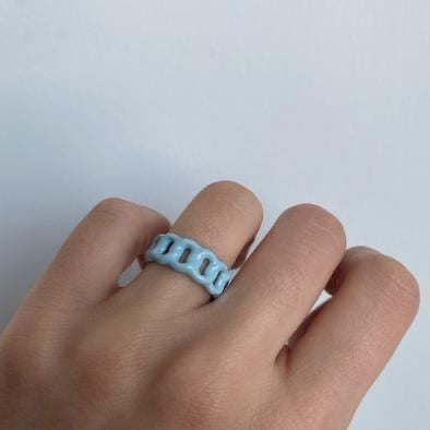 blue chain ring